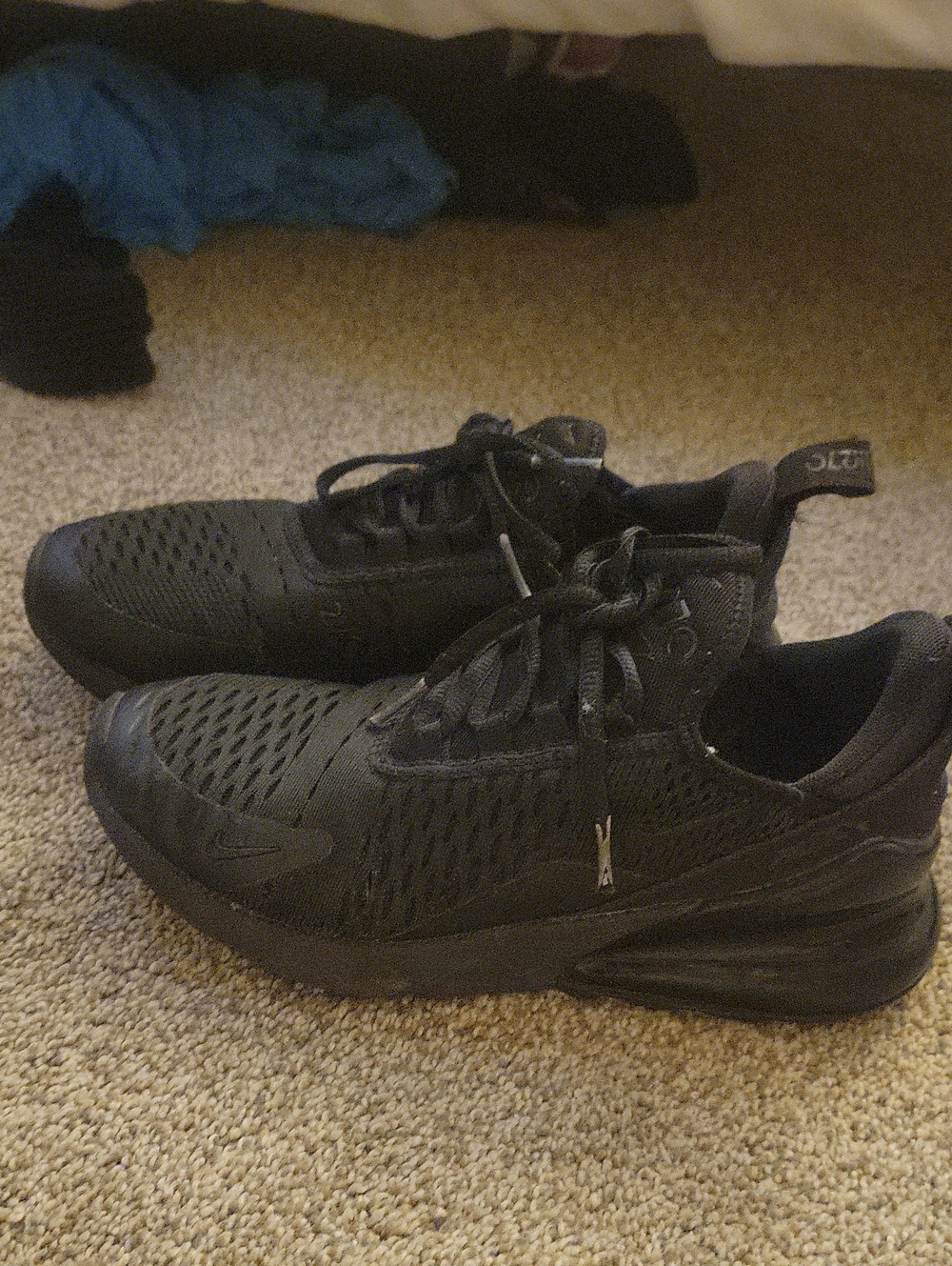 Boys Black Athletic Lace-Up Sneakers